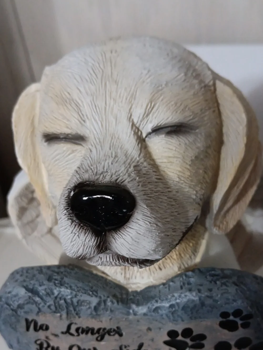 Pet Memorial Dog Statue Holding Heart - Cream and Gray